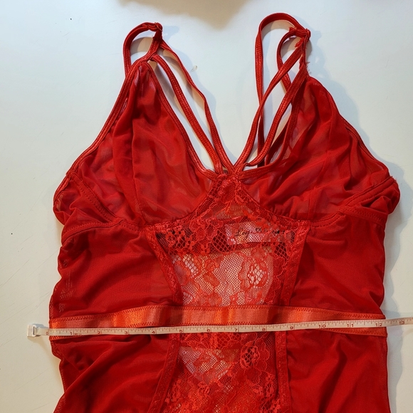 Leg Avenue Sheer Teddy - Picture 14 of 16